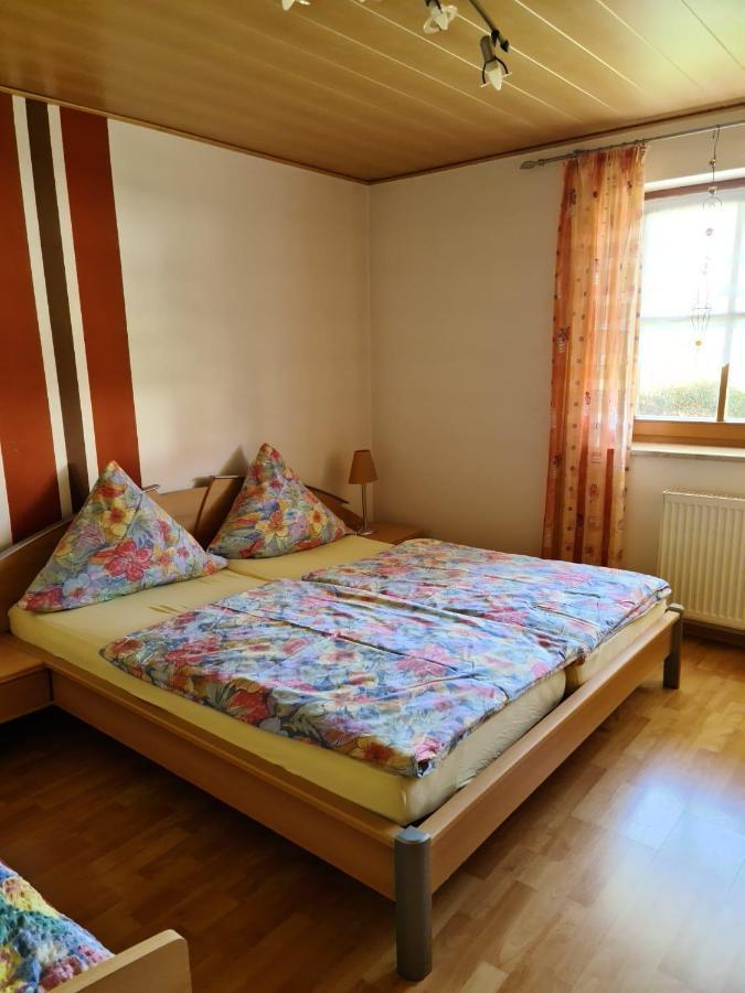 Ferienwohnung Hoamat Schmalzreich Andrea Lam Exterior photo